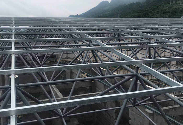 银川仁怀冠英学校艺体楼网架